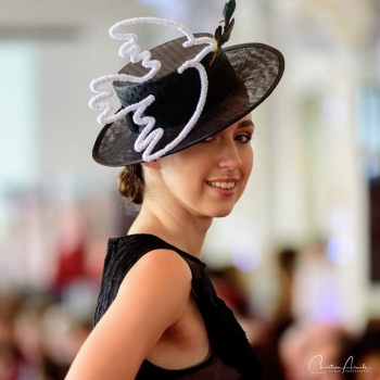 Chapeau Spécial Défilé Paris Homage Picasso