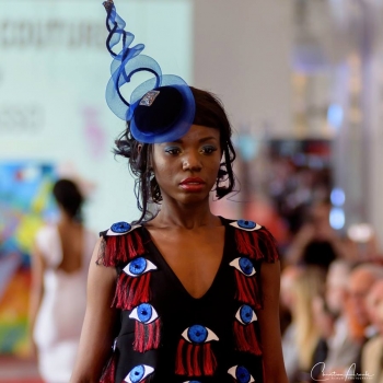 Chapeau Spécial Défilé Paris