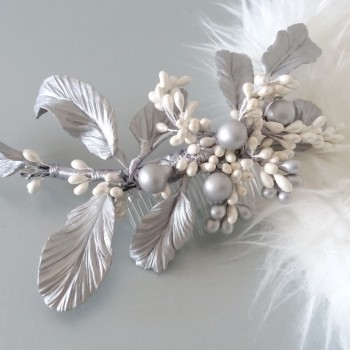 Bijoux de tête mariage feuilles porcelaine argente pistils blanc