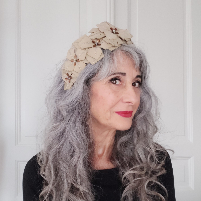 Une touche d’audace qui transforme votre allure et impose un style puissant.