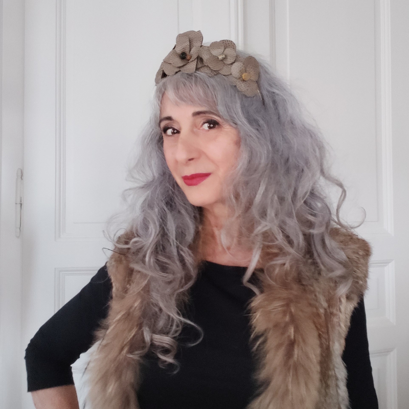 Une touche d’audace qui transforme votre allure et impose un style puissant.